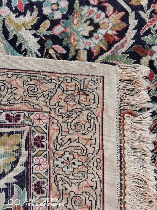 Persiyan Silk Carpet 585 cm 380 cm                          