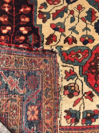 Late 19th century SAROUK
155x102
For More Information Whatsapp +61-415-799-757                         