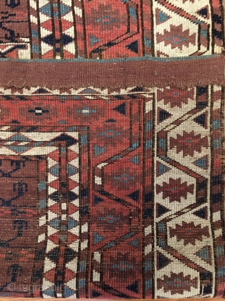 Antique Yomut Engsi from circa 1875. All natural dyes including a saturated blue and generous use of aubergine. Excellent condition with very good pile throughout. Two minor slightly detectable repiled spots at  ...