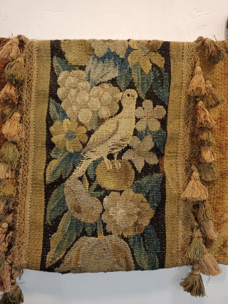Antique French Flemish Verdure Tapestry Fragment Cushion Cover 17th Or 18th Century.Size 41×26 Cm.Some Damages Kindly See Pictures Carefully Please.Contact For More And Price Nabizadah_carpets@yahoo.com        
