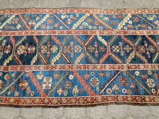 Antique Persian Heriz / Bakhshayesh long rug with a "chain saw" design, size: ca. 370x130cm / 12'2''ft x 4'3''ft              