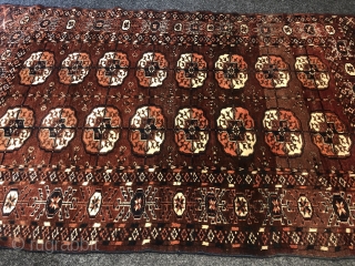 A lovely small antique Turkmen Tekke rug with 2 rows of Guls, Age: 19th century. Size: 170x105cm / 5'6''ft x 3'5''ft. All natural colors, good overall condition, little old moth damage at  ...