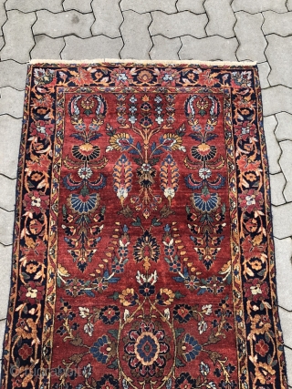 Fine antique Persian Saruk rug, size: ca. 196x83cm / 6'5''ft x 2'7''ft                     