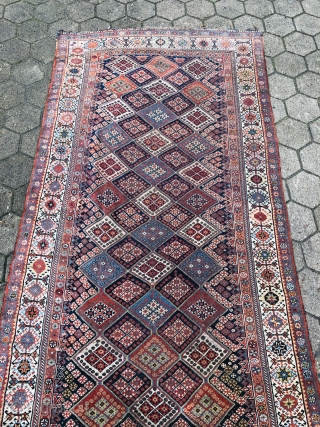 Antique Shekarlu Qashqai tribal rug from Southwest Persia, 19th century. Size: 280x140cm / 9'2''ft x 4'6''ft                 