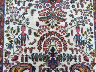 Persian Bakhtiary Kelley, lovely details like men on horses, size: ca. 490x150cm / 16'1''ft x 4'9''ft , age: circa 1920             