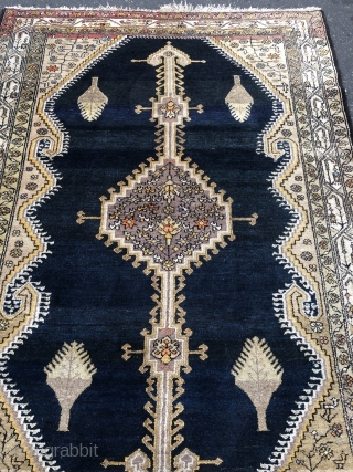 Antique Persian Malayer rug, size 225x155cm / 7'4''ft by 5'1''ft, very nice navy blue field.                  