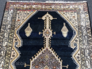 Antique Persian Malayer rug, size 225x155cm / 7'4''ft by 5'1''ft, very nice navy blue field.                  