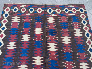A very nice antique Persian kilim from the Veramin region. Age: 19th century. All natural colors, size: ca. 267x183cm / 8'8''ft x 6ft http://www.najib.de         