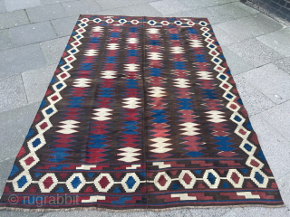 A very nice antique Persian kilim from the Veramin region. Age: 19th century. All natural colors, size: ca. 267x183cm / 8'8''ft x 6ft http://www.najib.de         