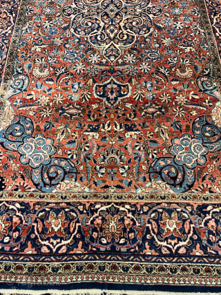 A fine antique Persian Kashan rug from the prestigious Ateshoglu workshop, size: circa 203x130cm / 6’7ft by 4’3ft http://www.najib.de              