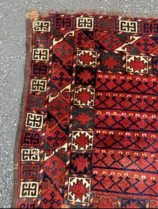 Antique Turkmen Ersari Ensi. Shiny wool, beautiful saturated colors. Age: 19th century. Size: circa 170x140cm / 5’6ft by 4’6ft http://www.najib.de             