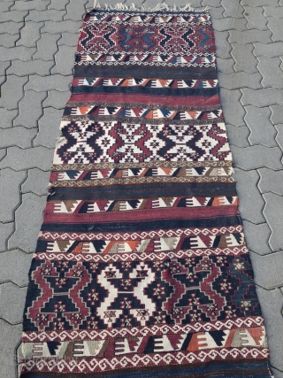 Antique Anatolian Malatya kilim, size: 300x73cm / 9'9''ft x 2'3''ft                       