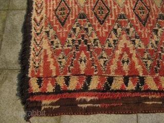 Semi-Antique Moroccan Berber carpet , higly decorative . Size : ca 300cm x 235cm  ( 9´9 x 7´7 )             