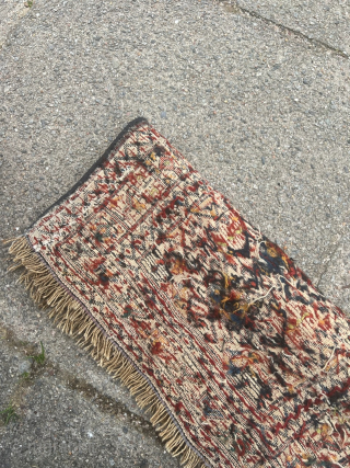 A very charming antique Luri Bakhtiary bagface. Lovely design displaying a camel caravan surrounding the center. Woven in Sumakh technique with a handknotted bottom. Size circa 45x40cm / 1’5ft by 1’3ft very  ...