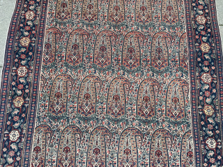 A fine antique Persian Senneh rug, beautiful drawing of the Boteh design. Size: circa 200x145cm / 6‘6ft by 4‘8ft http://www.najib.de             