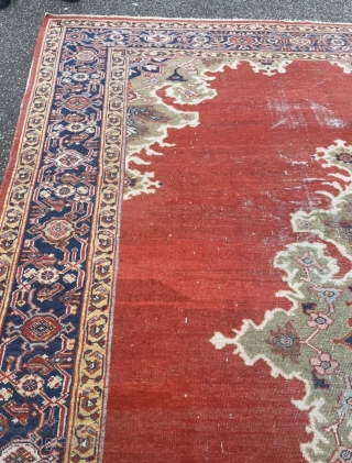 A highly decorative antique Persian Sultanabad carpet in original vintage condition, size: ca. 360x290cm / 11’8ft by 9’5ft               