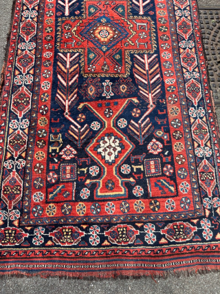 Antique Luri tribal rug displaying a doublesided vase design. Size. Circa 225x125cm / 7‘4ft by 4‘1ft http://www.najib.de                