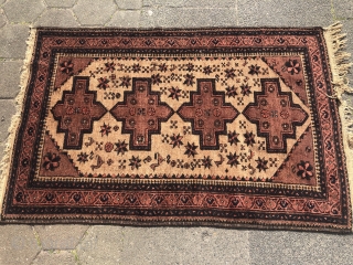 Lovely antique Ferdows Baluch rug with animals, size: 150x95cm / 5ft x 3'1''ft Very nice collector´s piece.                
