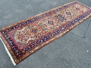 A rare antique yellow Heriz runner, size: 340x105cm / 11’2ft by 3’4ft                     