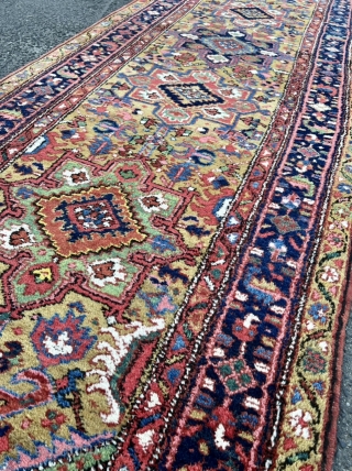 A rare antique yellow Heriz runner, size: 340x105cm / 11’2ft by 3’4ft                     