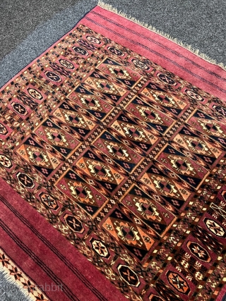 Antique Turkmen Tekke dowry rug. Age: 19th century, all natural dyes. Squarish Size 97x97cm / 3‘2ft by 3‘2ft http://www.najib.de              