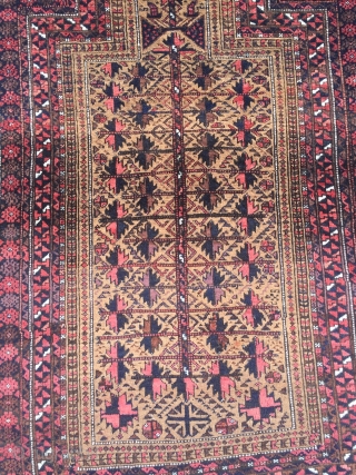 Fine antique Baluch prayer rug, good condition, size: 140x85cm / 4'6''ft x 2'8''ft www.najib.de                   