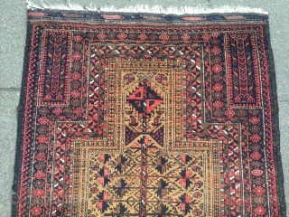 Fine antique Baluch prayer rug, good condition, size: 140x85cm / 4'6''ft x 2'8''ft www.najib.de                   