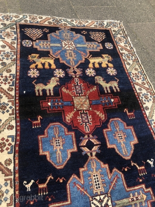 Look at the lions and giraffes in this playful and lovely antique Persian Bakhtiary tribal rug, size: 195x120cm / 6'4''ft x 4ft           