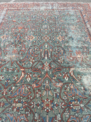 A highly decorative antique Persian Sultanabad carpet. Size: circa 430x300cm / 14ft by 9’8ft beautiful light pastel colors, very nice soft green field color, soft color transition. Although it may show some  ...