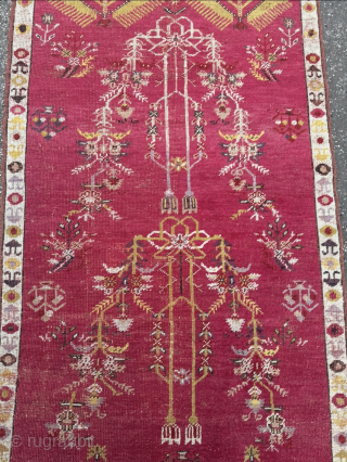 Antique Central Anatolian Kirsehir rug, age: 19th century. Size: 145x85cm / 4’8ft by 2’8ft  http://www.najib.de                 