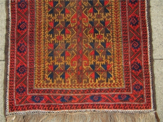 Antique camel ground Baluch rug with lots of animals. Nice collector´s piece . Size : ca 180cm x 90cm / 6' x 3'          