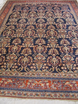 Decorative antique Persian Tabriz rug, fine quality, beautiful navy ground color. Size: 425x335cm / 14ft x 11ft www.najib.de               