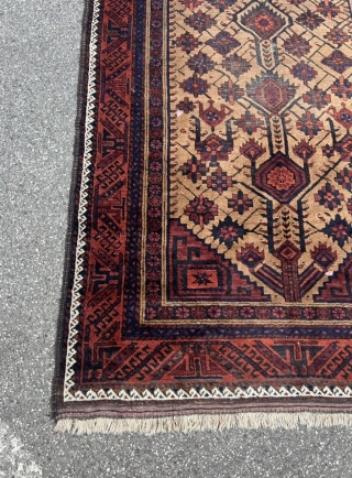 Antique Ferdows Baluch rug from the 19th century, beautiful drawing. Size: ca. 215x122cm / 7ft by 4ft Very nice collector’s item. The black in the middle is corroded. www.najib.de    