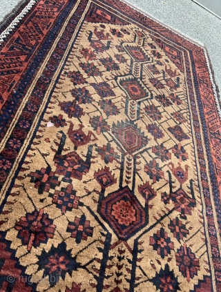 Antique Ferdows Baluch rug from the 19th century, beautiful drawing. Size: ca. 215x122cm / 7ft by 4ft Very nice collector’s item. The black in the middle is corroded. www.najib.de    