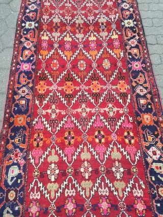 Antique Caucasian Karabagh runner, age: circa 1910, good condition, size: ca. 410x110cm / 13'5''ft x 3'6''ft  www.najib.de               