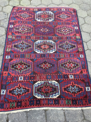 Antique Anatolian Kagizman rug with Memling Gul design, 19th century. Size: ca. 180x125cm / 6ft x 4'1''ft , one end has been rewoven (old work)        