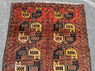 A lovely small antique Turkmen Ersari rug from the Amu Darya region. Size: 185x137cm / 6‘1ft by 4‘5ft http://www.najib.de You can also contact us through Whatsapp or telephone: +49 177 8850135  