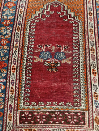 Rare antique Caucasian Karabagh prayer rug. The border pattern can be seen as a field design in many Gol Farang Karabagh rugs. Age: circa 1900. Size: circa 180x130cm / 6ft by 4,3ft  ...