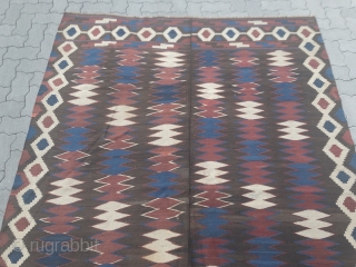 A very nice antique Persian kilim, probably from the Veramin region. Age: 19th century. All natural colors, size: ca. 267x183cm / 8'8''ft x 6ft         