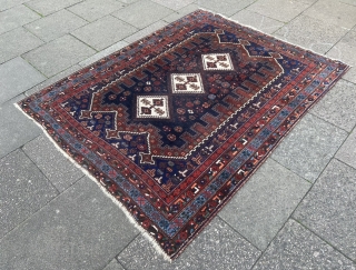 A very nice antique Afshar rug from Southpersia, size: ca. 200x165cm / 6'6''ft by 5'4''ft, all natural dyes.  The pile is a little bit low in the center, otherwise good condition.  ...