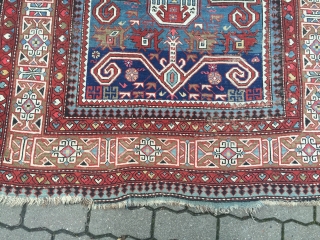 Large antique Caucasian Perepedil Shirvan rug, size: ca. 285x145cm / 9'4''ft x 4'8''ft , some condition problems but still very nice.
            