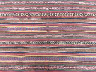 Antique Central-Asian Uzbek or Kirghiz Jajim / flatweave with beautiful colors, size: ca. 165x145cm / 5'4''ft x 4'8''ft               