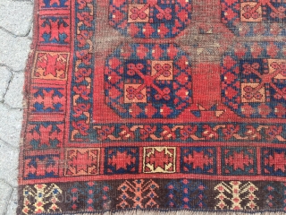 Antique Turkmen Ersari (Engsi??), worn but older then many other examples. Size: 175x140cm / 5'8''ft x 4'6''ft www.najib.de               