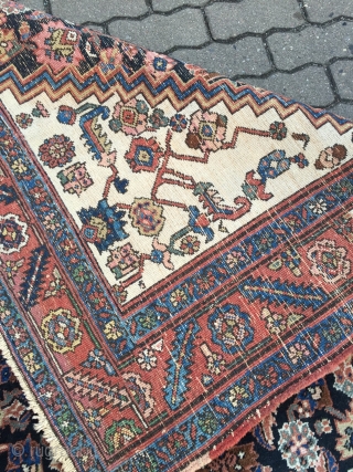 Antique Persian Heriz / Bakhshaesh, good condition, size: ca. 305x215cm / 10ft x 7ft                   