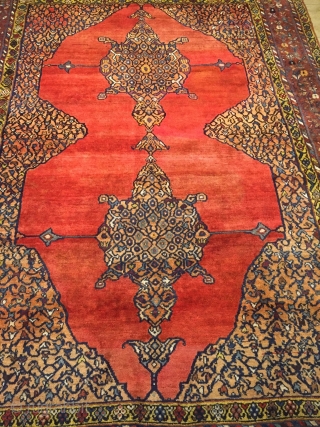 Antique Persian Neiriz (?) rug with two inscriptions at the top, beautiful drawing, wool foundation. Size: ca. 270x200cm / 8'8''ft x 6'5''ft           