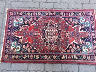 Beautiful small Persian Bidjar rug in good condition, age: circa 1920 , size: ca 135cm x 80cm/ 4'5''ft x 2'7''ft             