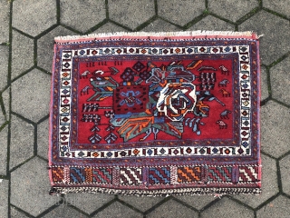 Afshar bagface from South-Persia displaying the flower or so-called "Gol-Farang" design. Age: early 20th century, size: 85x52cm / 2'8''ft x 1'7''ft            