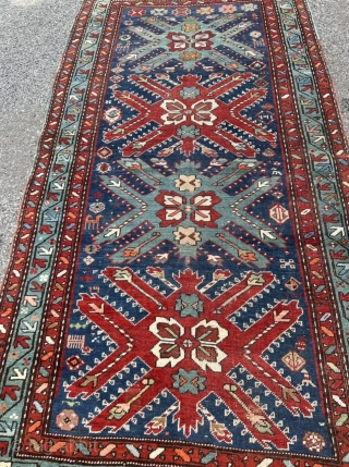 Antique Caucasian Karabagh rug. The design is inspired by Tshelaberd or so called Eagle / Adler Kazak rugs. Size: 228x116cm / 7‘5ft by 3‘8ft         