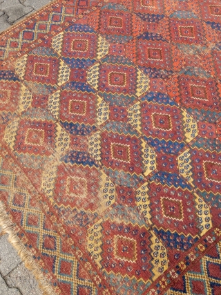 Early and rare Turkmen Ersari main-carpet with beautiful colors and a very nice and unique change of color palette. Rare design, size: 335x175cm / 11ft x 5'8''ft some condition problems but still  ...