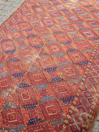 Early and rare Turkmen Ersari main-carpet with beautiful colors and a very nice and unique change of color palette. Rare design, size: 335x175cm / 11ft x 5'8''ft some condition problems but still  ...